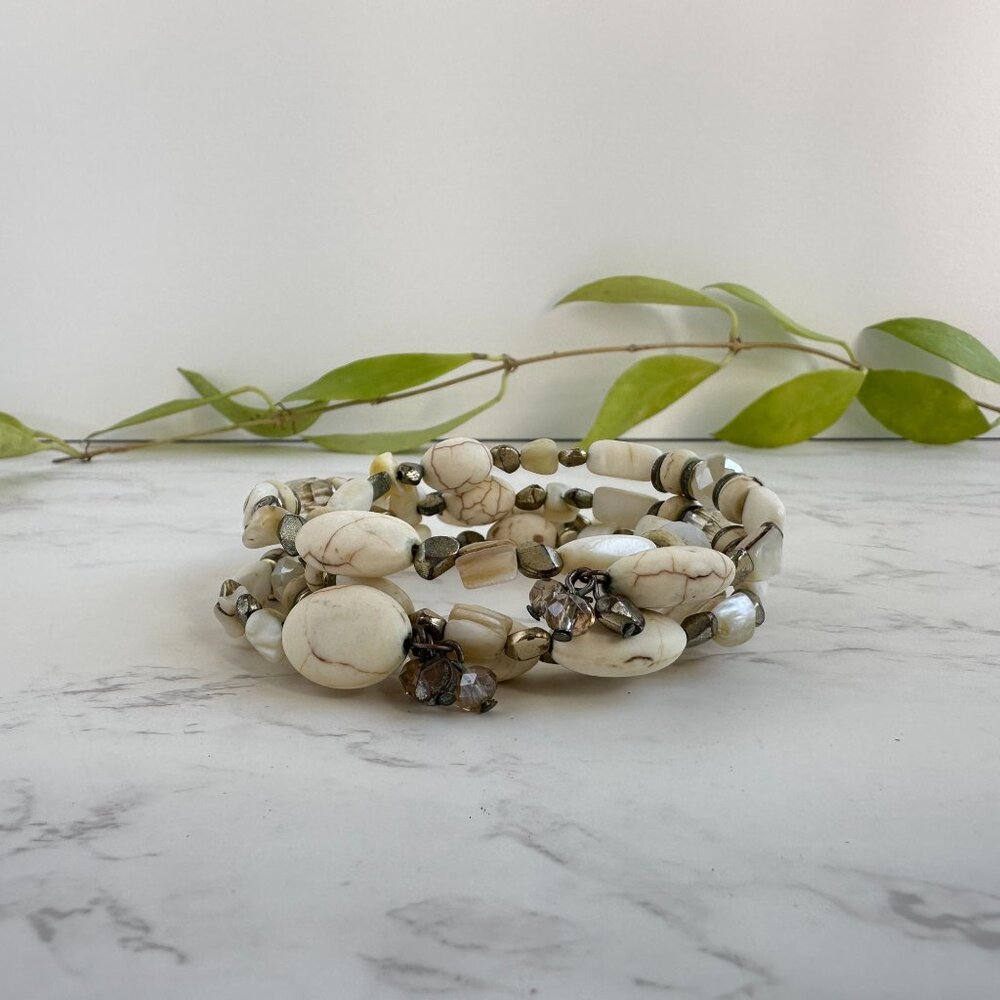 Boho White Stone Memory Wire Bracelet, Rustic Southwest Wrap Bracelet - Picture 2 of 5